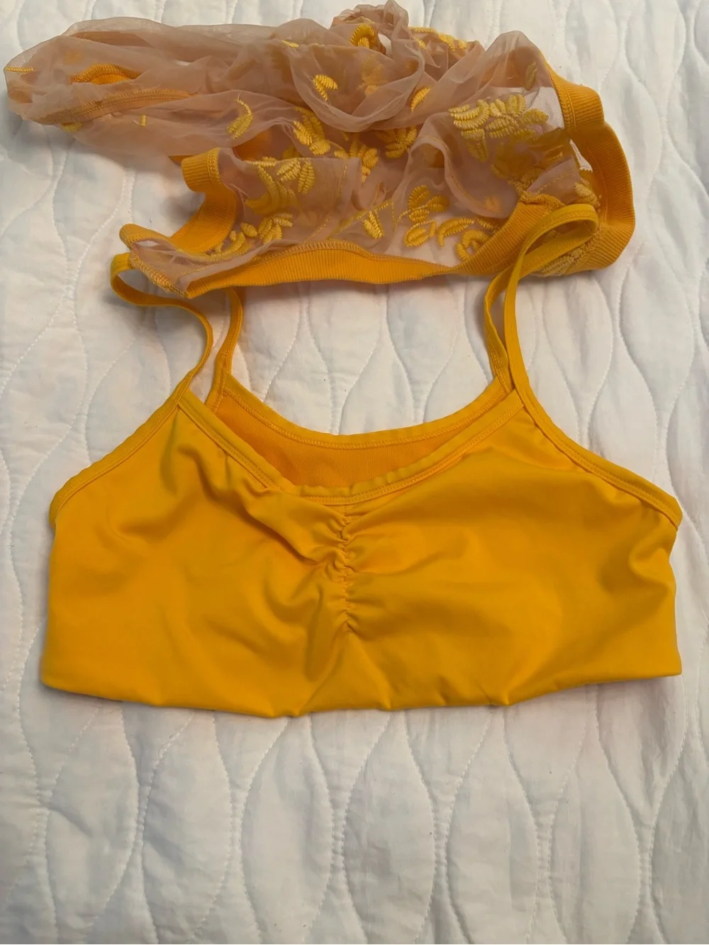 Free People movement Lace Yellow Sports Bra Size Small